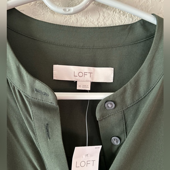🆕 LOFT Long Sleeve Green Blouse Tunic | XS - Picture 4 of 4